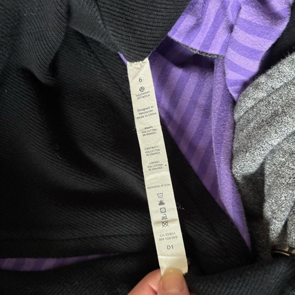 Lululemon Sz 6 Gratitude Wrap Static Charcoal Purple Lining - Picture 10 of 14